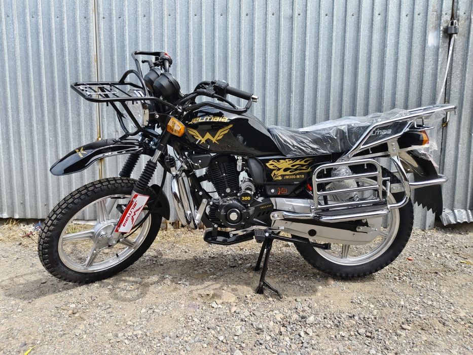 Мотоциклде жалаңаш