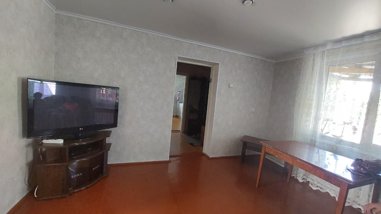 Продам часть дома Павлодар село заря четыре комнаты, огород, постройки