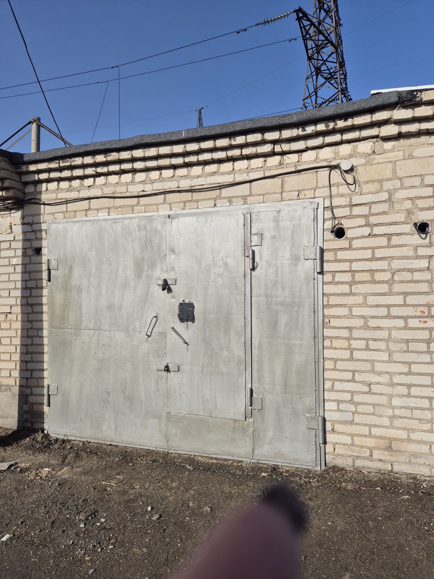 Продам  гараж кирпичный на КСК
