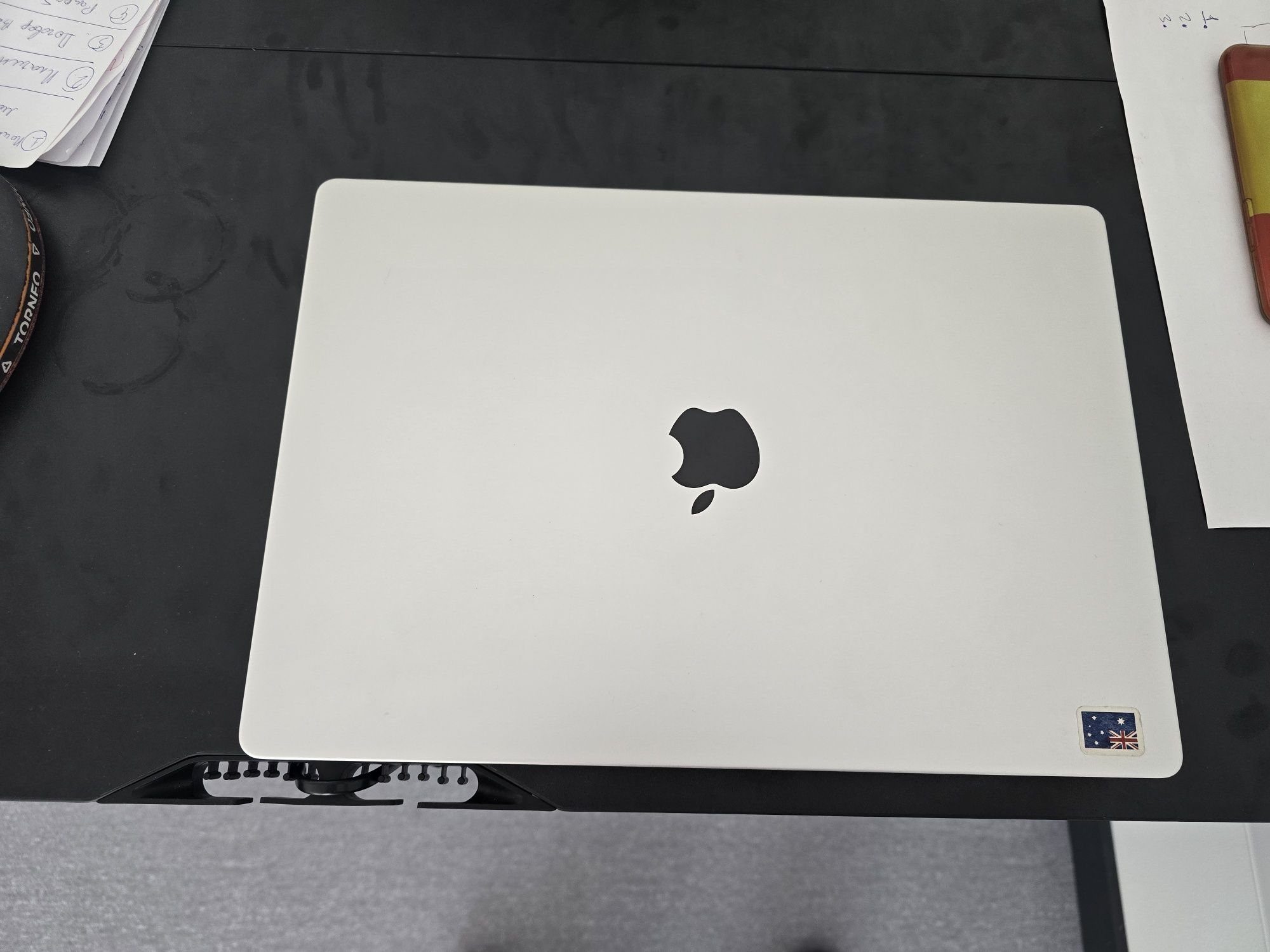 MacBook Pro 16, 2023 Apple M2 Pro 16 gb ssd 1tb