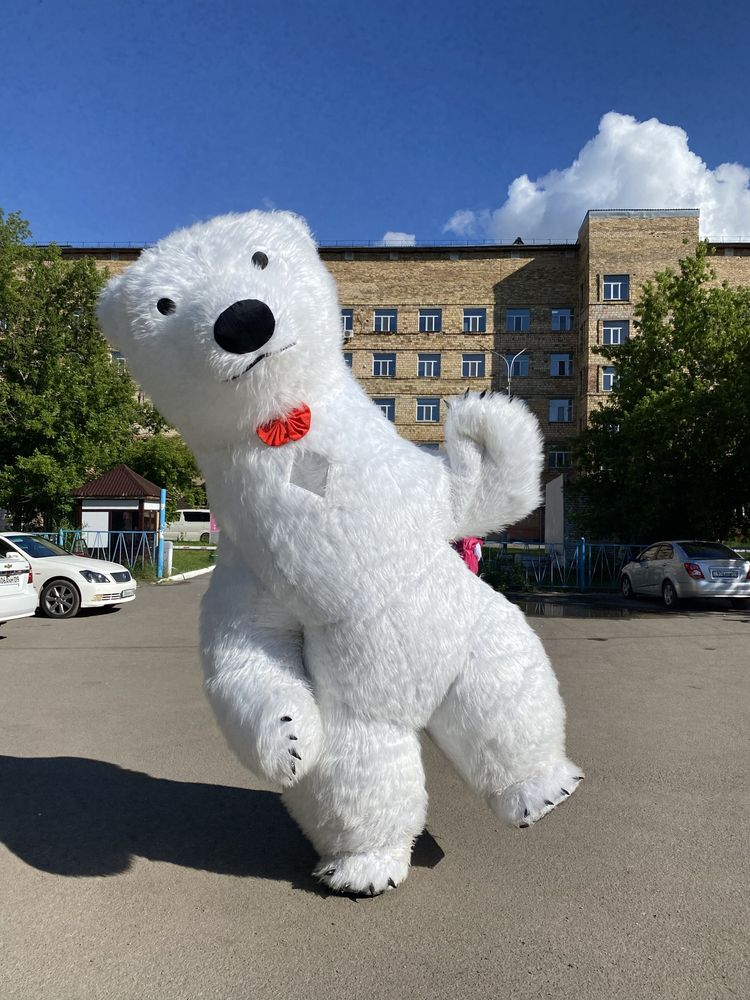 Продаю белого мишку