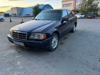 Продаю mercedes C180