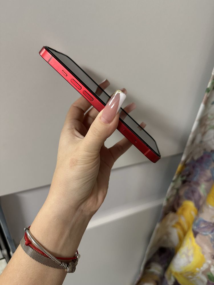 Apple Iphone 13 128gb красный