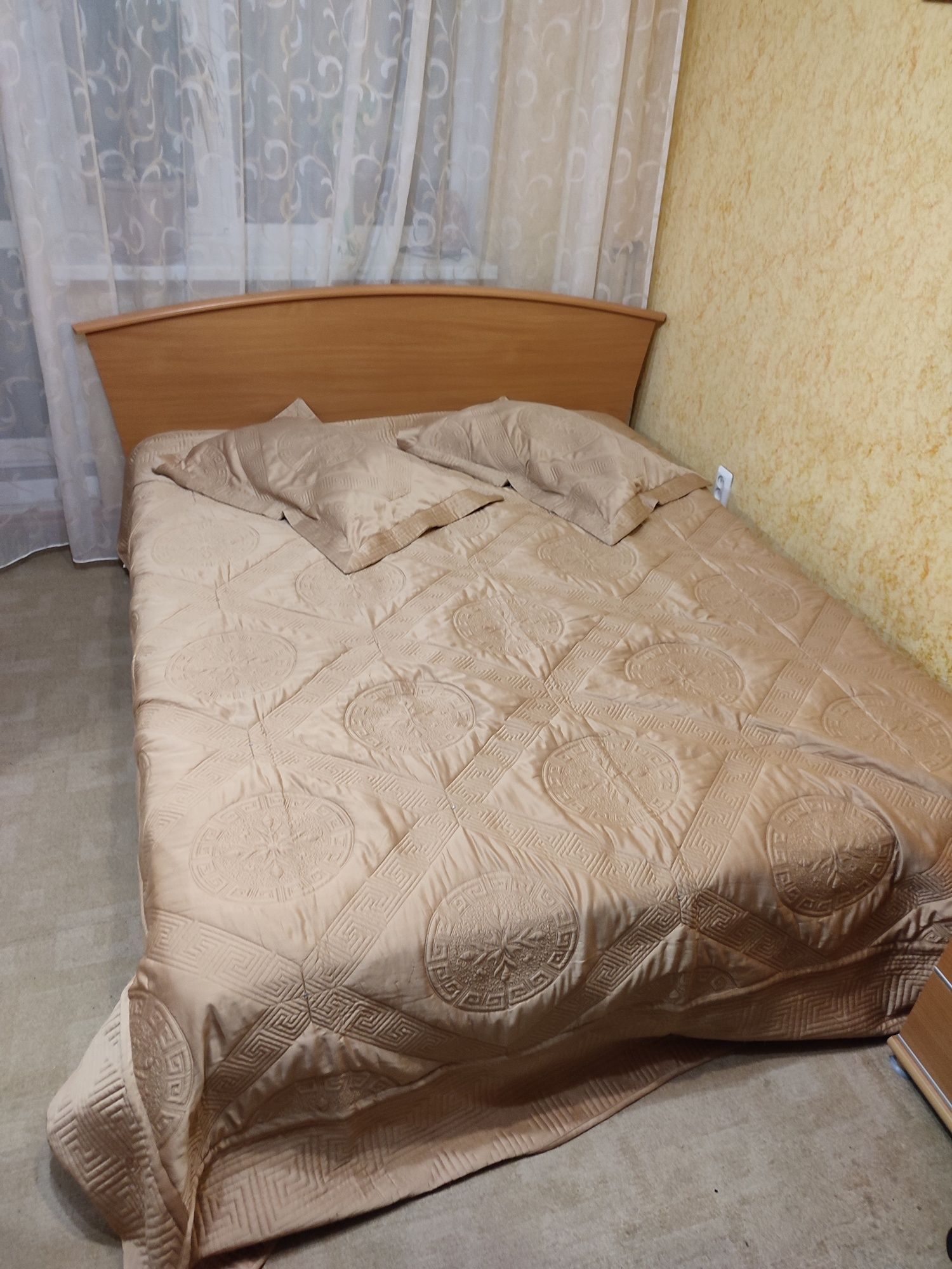 Продам   кровать