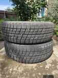 Шины зима 2 шт Bridgestone 205/65/16