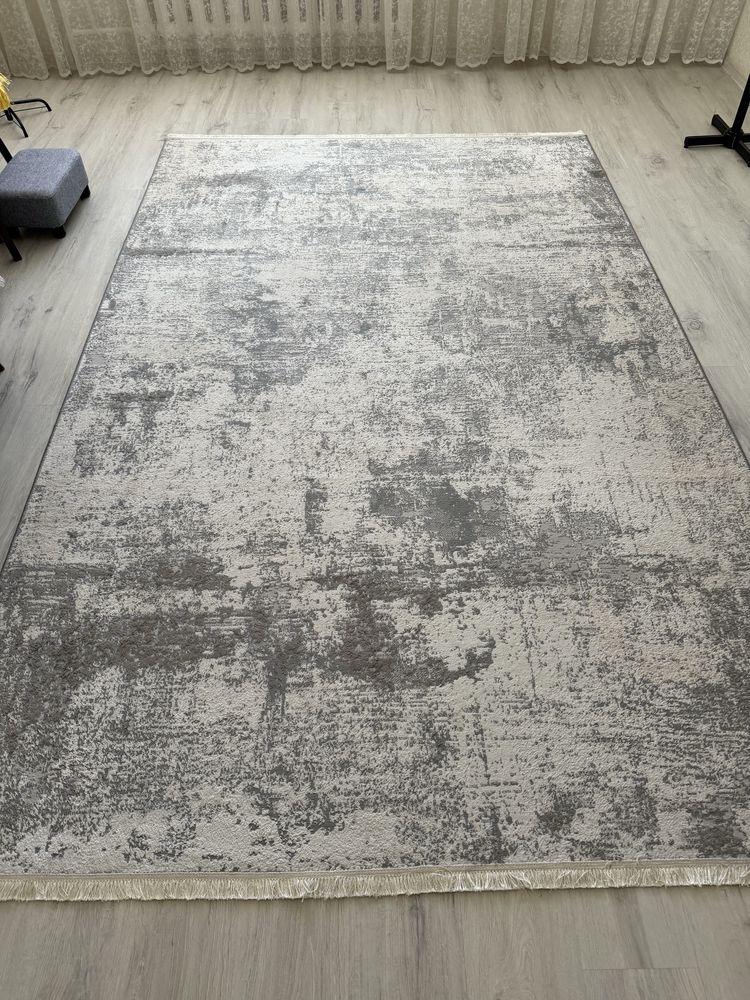 Продам ковер 200*300