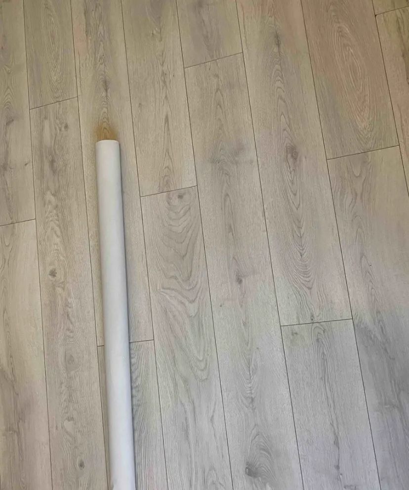 Продам рулонные шторы ikea б/у