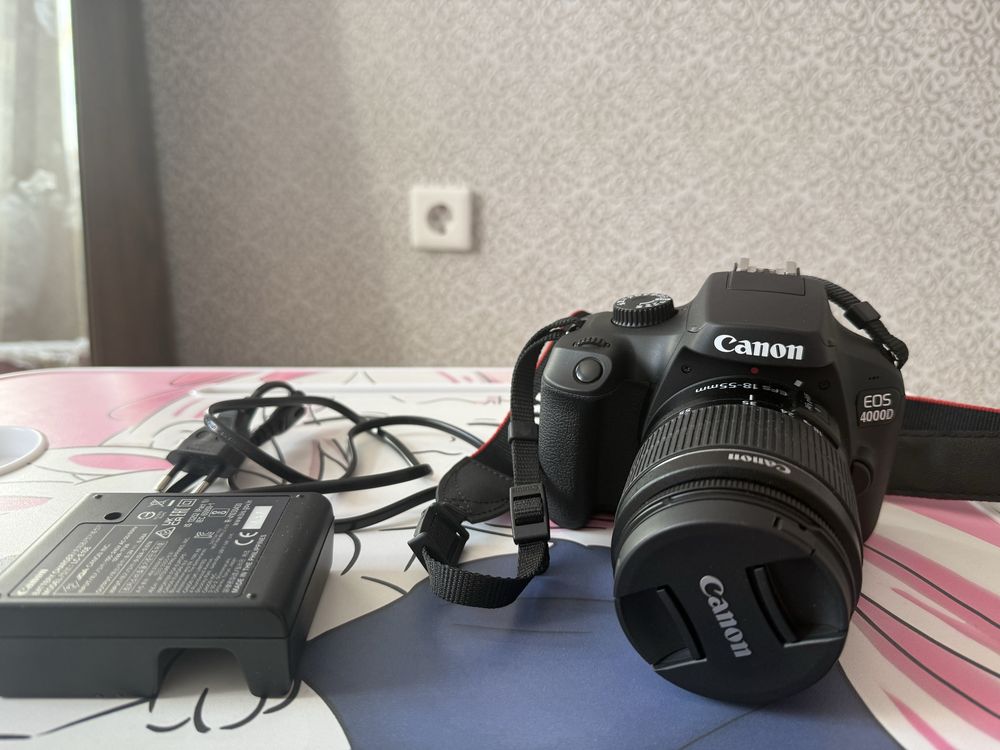 фотоаппарат Canon EOS 4000D