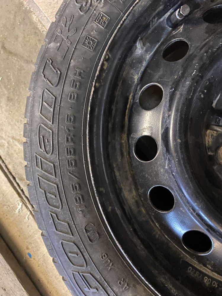 Запасная шина R15