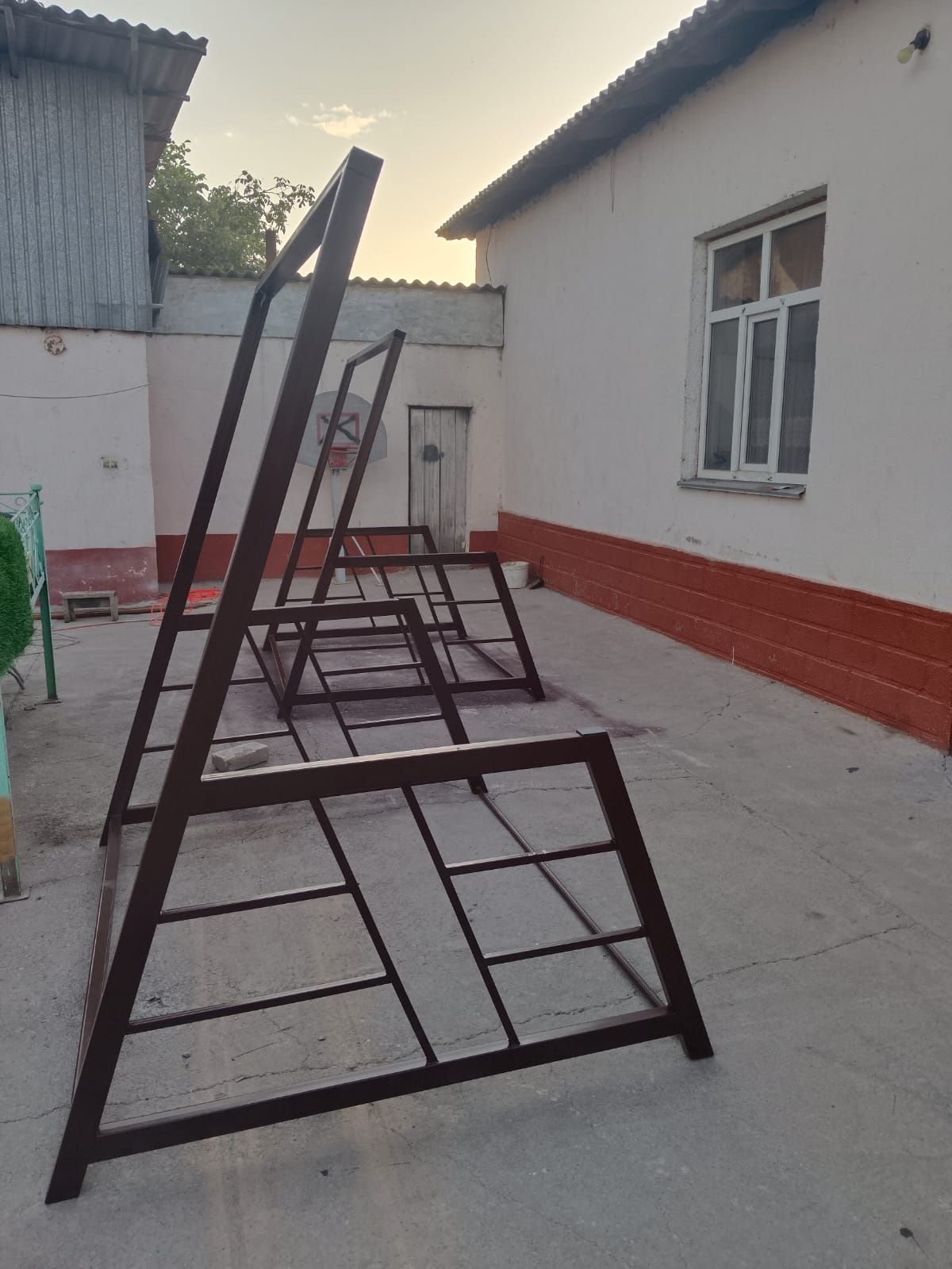 Качеля.    садовая