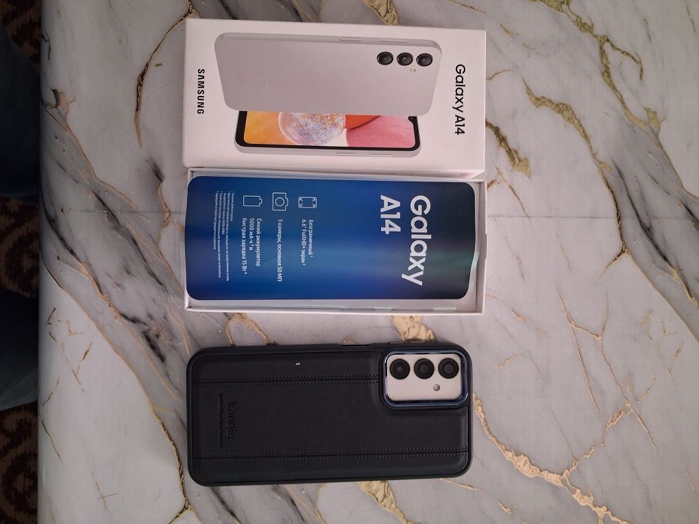 Срочно продаётся Samsung А14 и А15