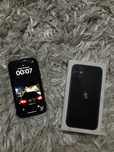 iPhone 11.    64gb