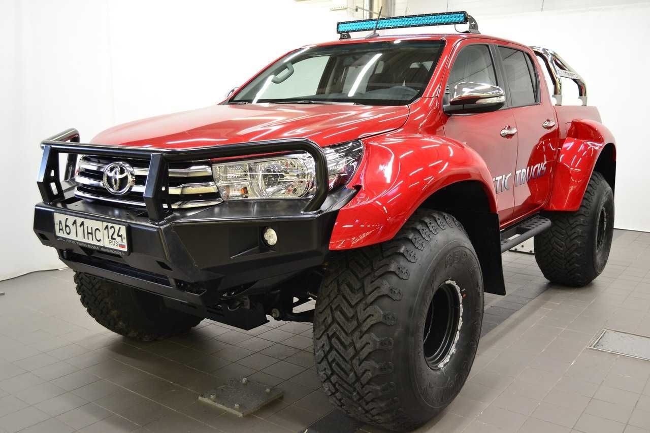 Передний силовой бампер РИФ Toyota Hilux