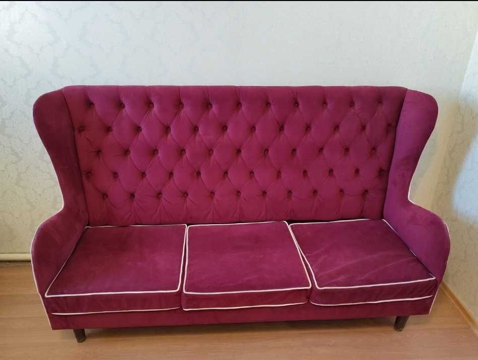 Продам много б/у диванов, кресел, стульев