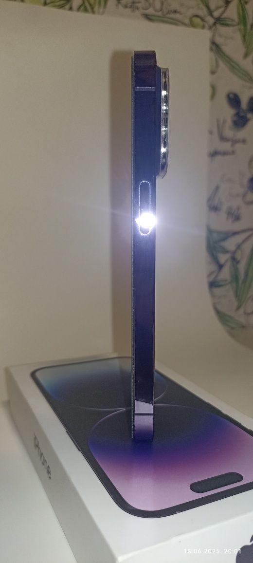 iPhone 14pro 256gb