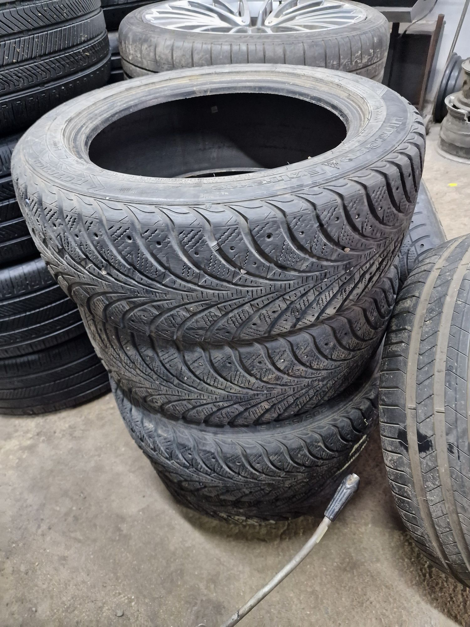 Продам шины 205/55/16