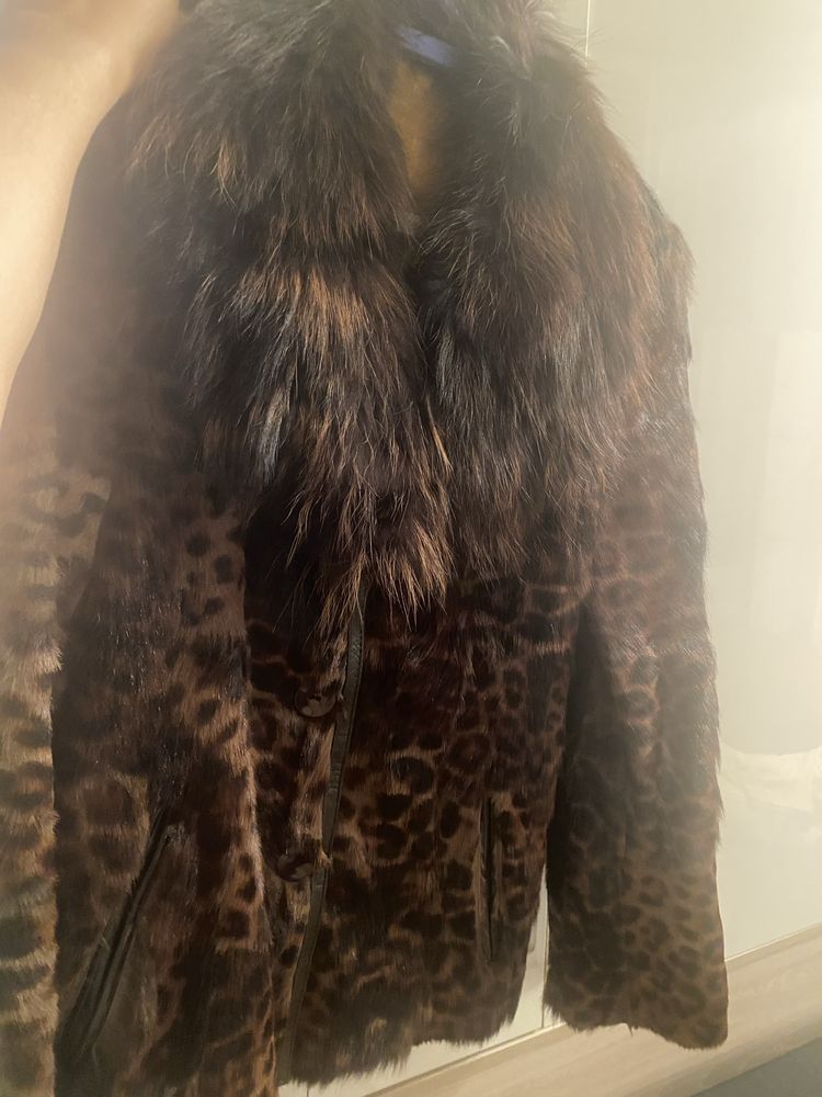 Продам классную шубку
