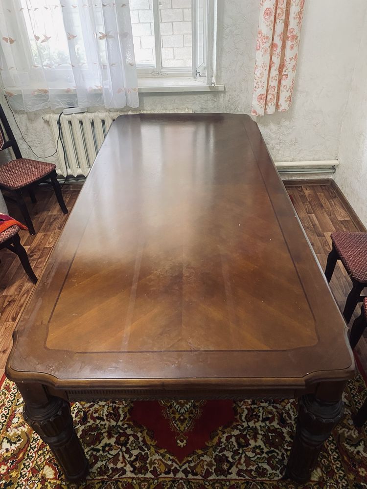 Стол деревянный длинна 2,40 м ширина 1,10 м