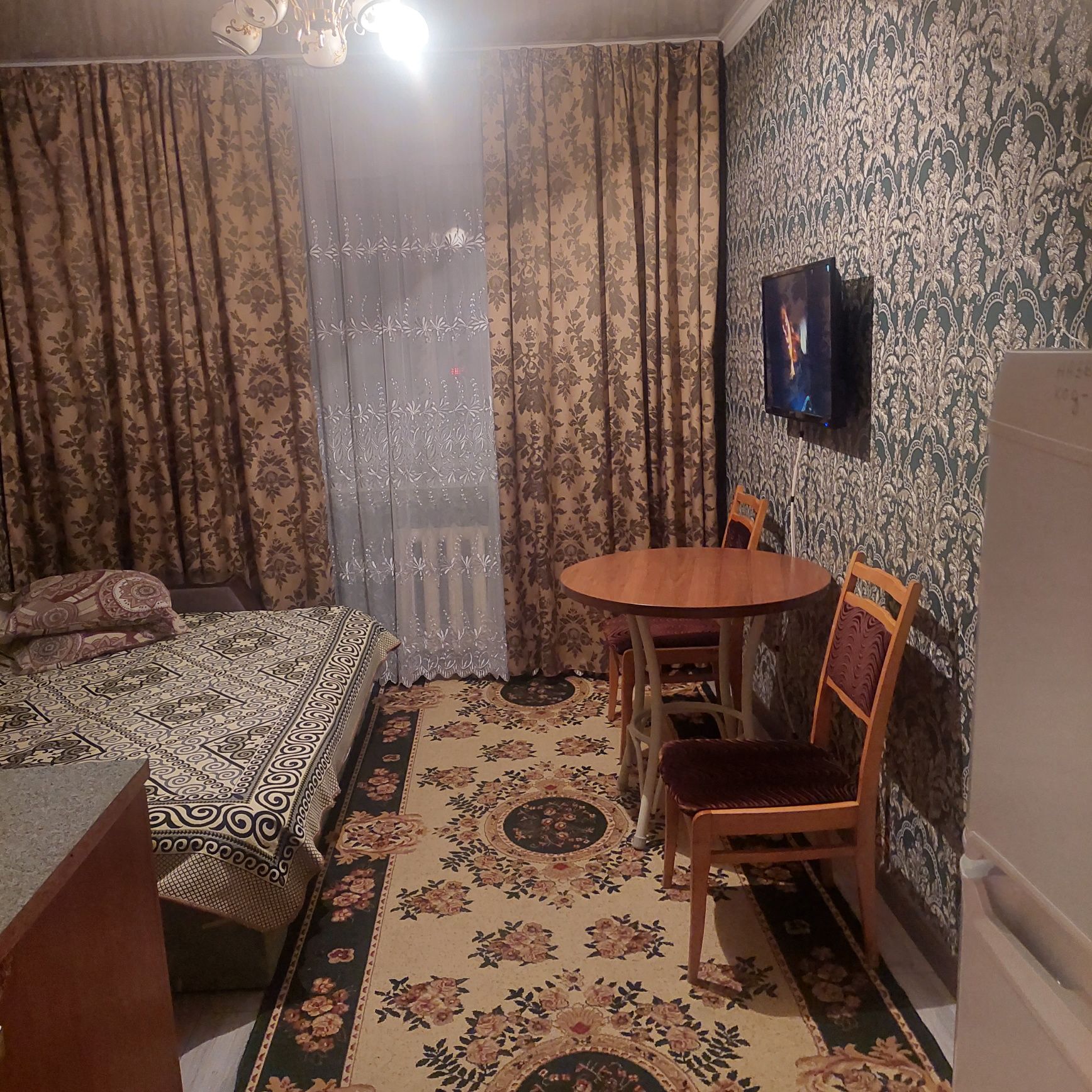 Сдам посуточно почасам понедельно 1комн квартиру  Студия