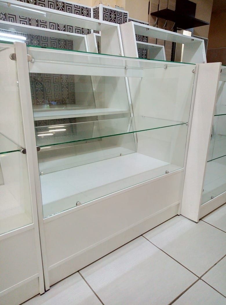 Продам стеллажи полки витрины