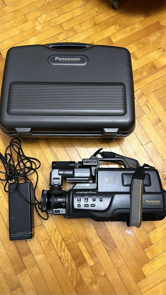Продам VHS-камера Panasonic M10