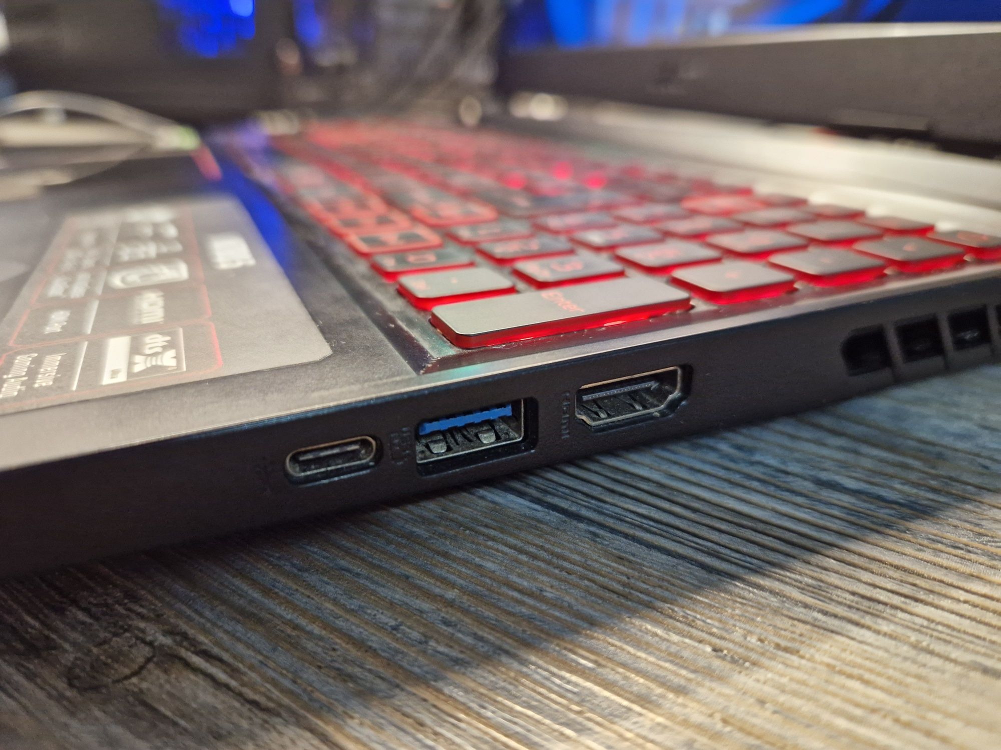 Acer Nitro5 игровой ноутбук состояние хорошее