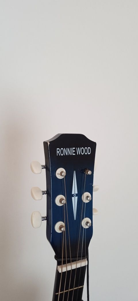 Акустическая Гитара Ronnie wood