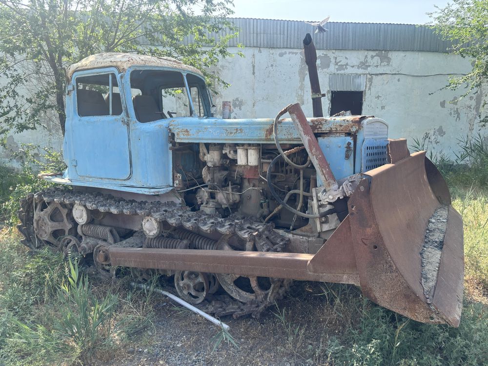 Бульдозер ДТ-75 Д606