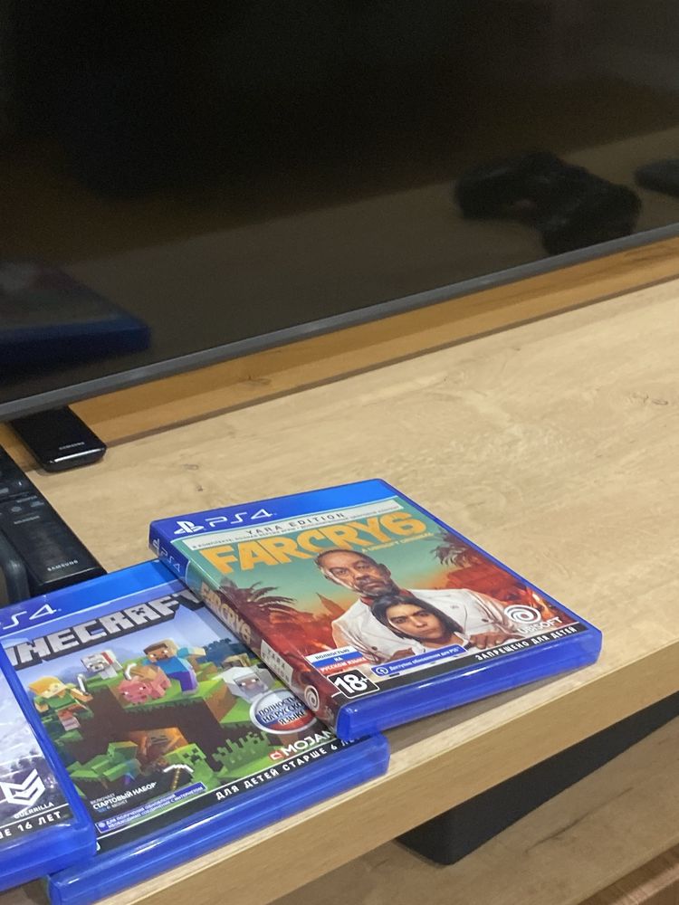 Игровая приставка PlayStation4