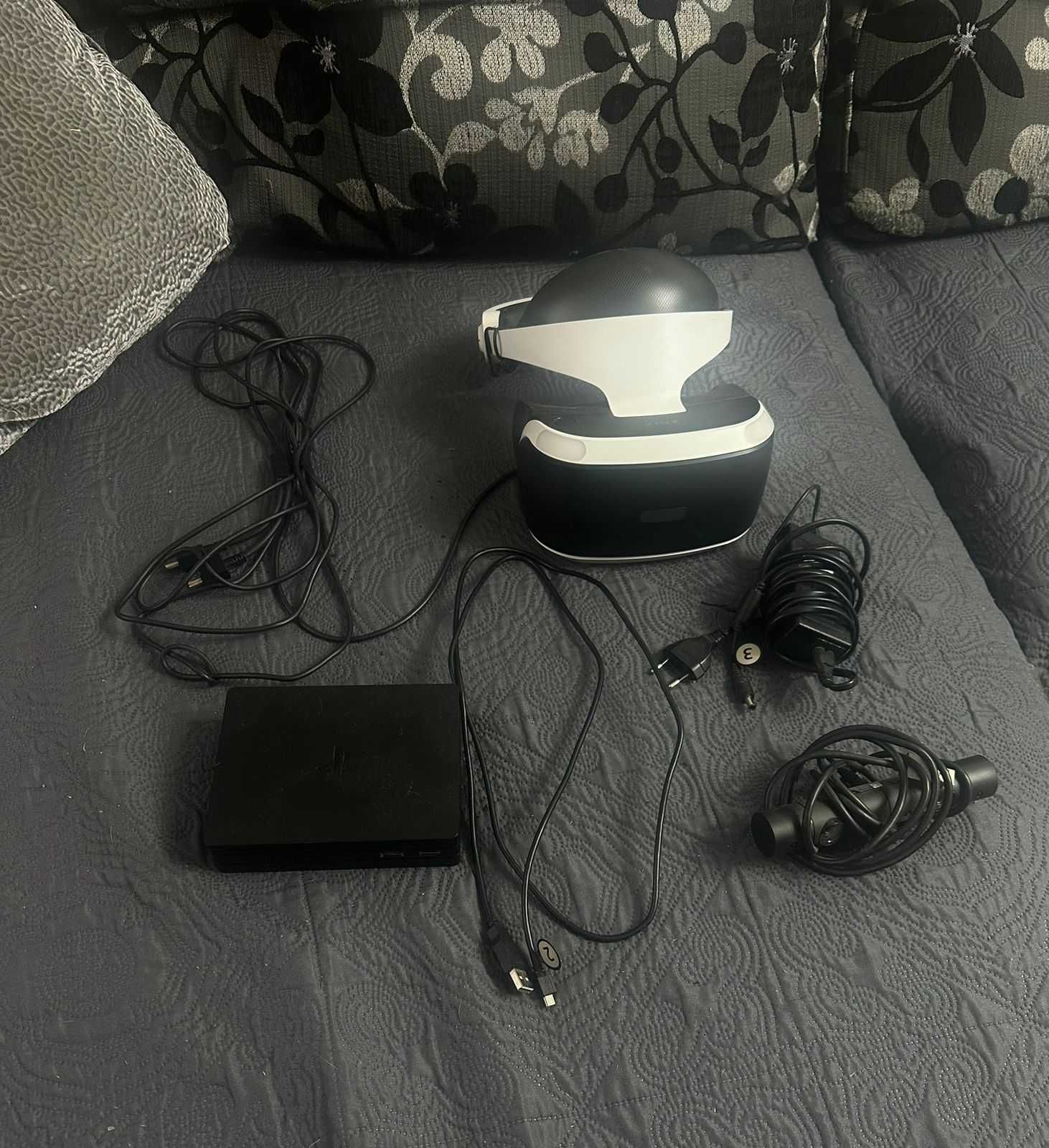 PlayStation 4 (1 ТБ) + PlayStation VR | Полный комплект для PS и VR