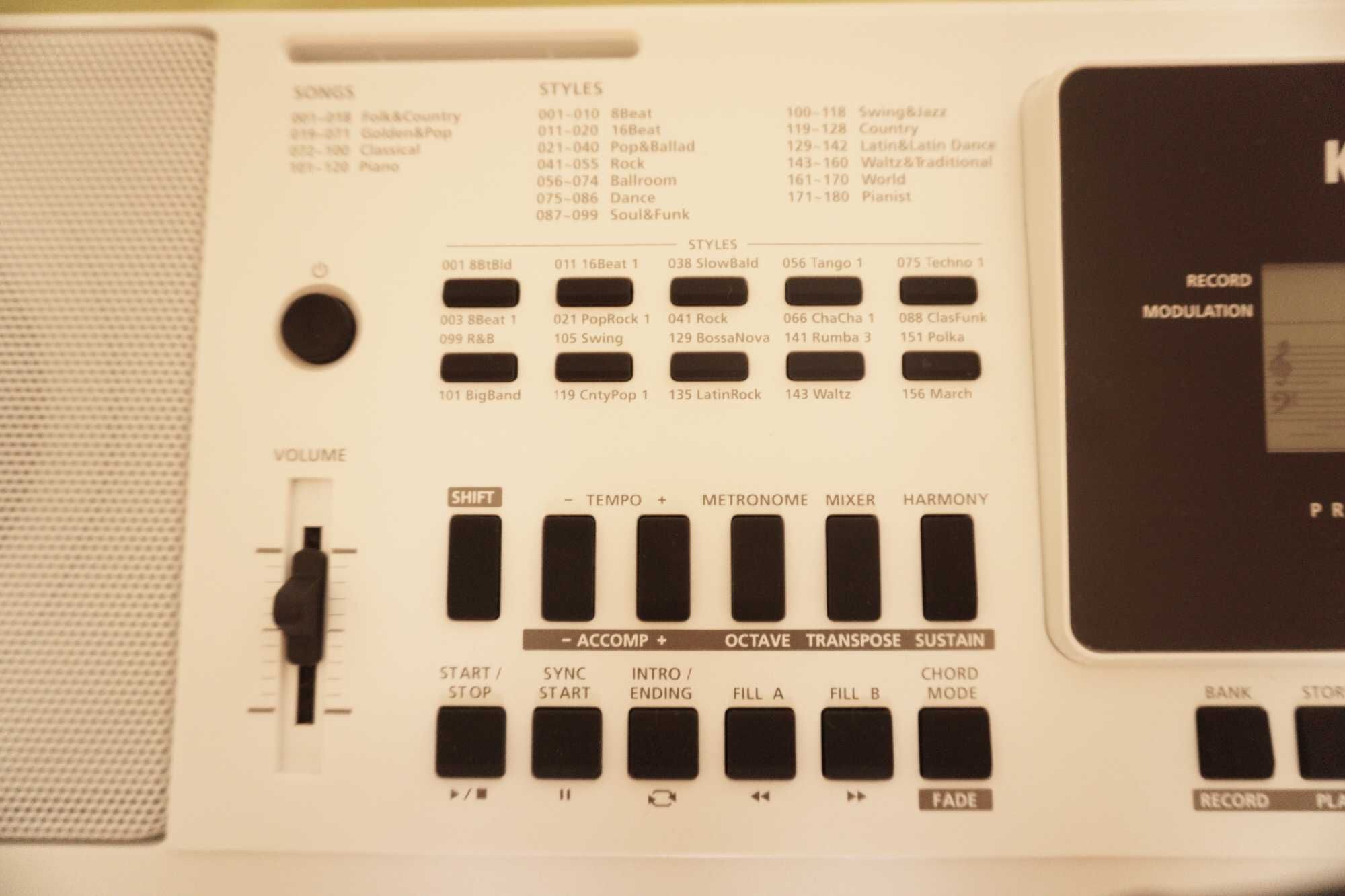 Синтезатор Kurzweil KP140WH