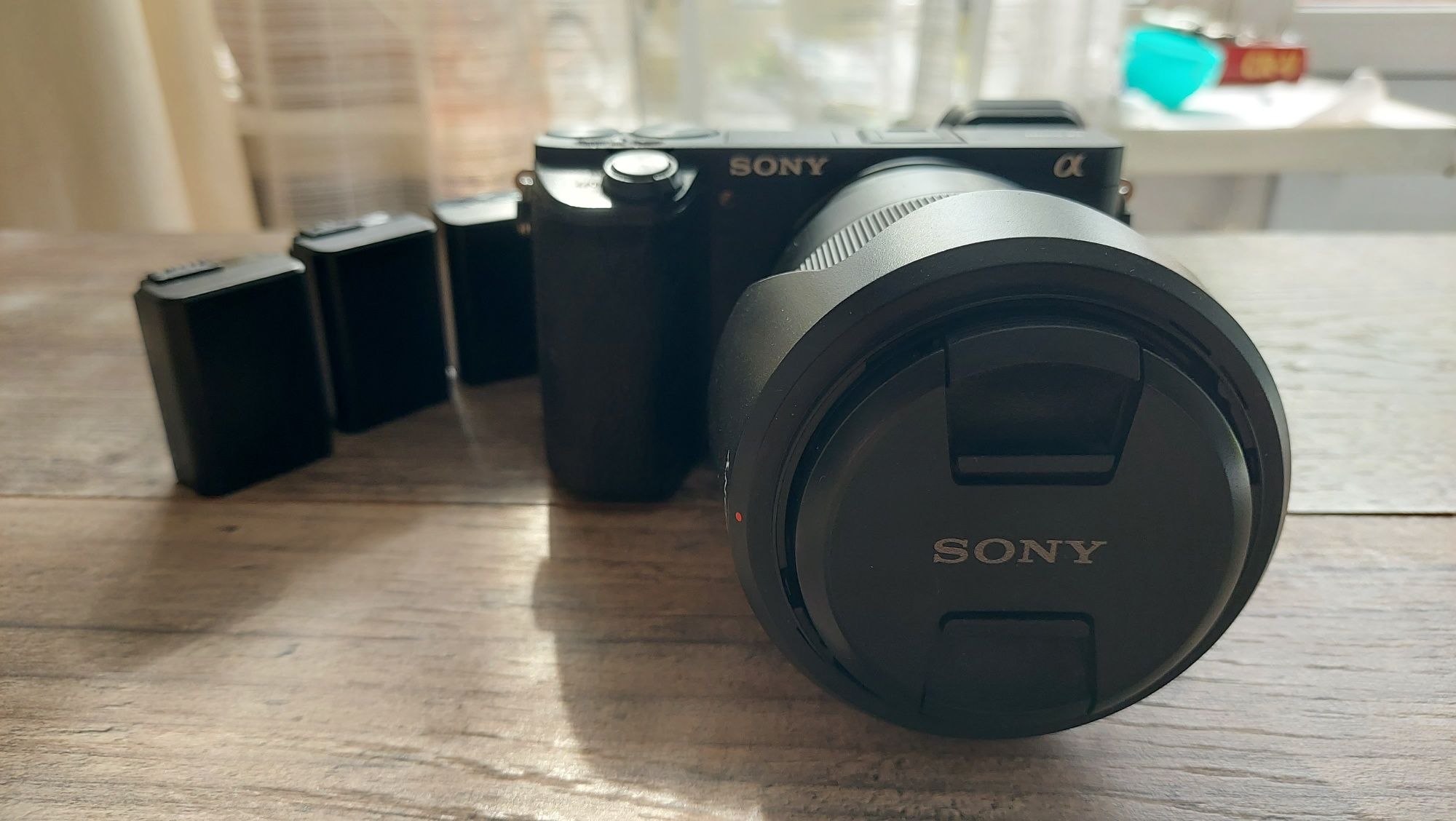 Продам фотоаппарат Sony A6500 в идеальном состоянии.