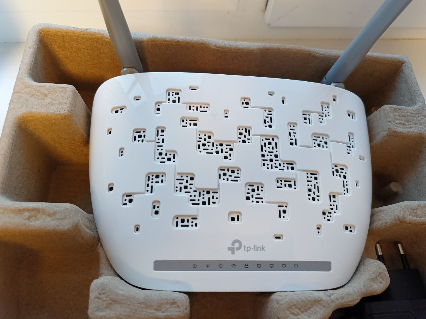 Wi-Fi роутер 4х портовый