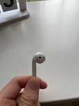Левый наушник Airpods 2