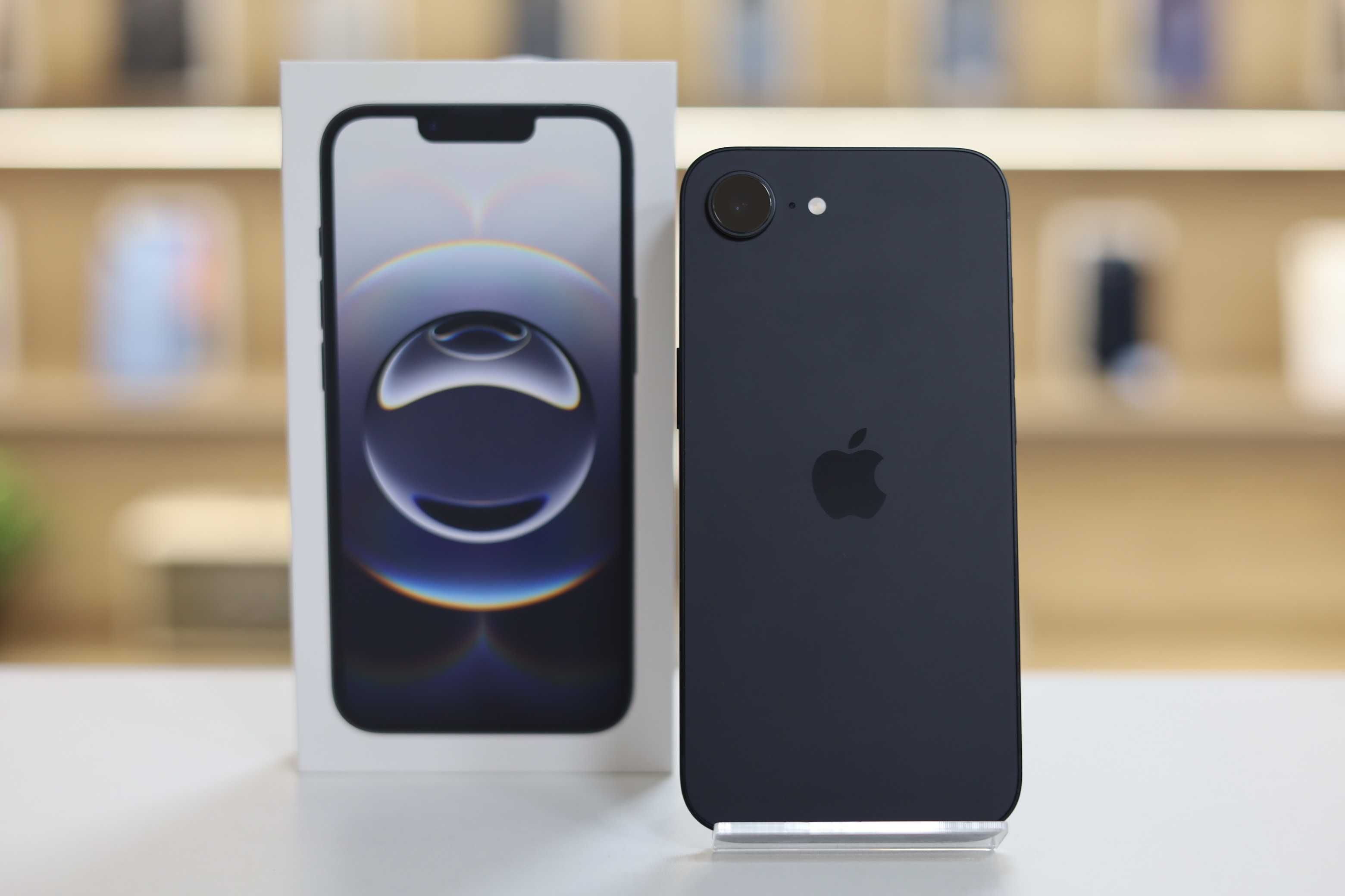 iPhone (айфон) 16e 128gb 100% 0 - циклов
