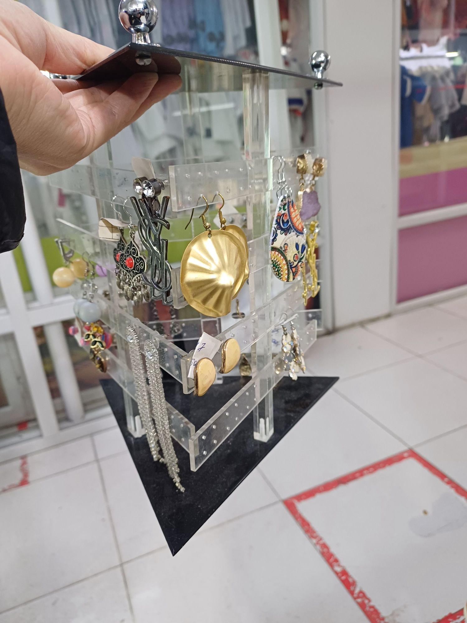 Подставка для сережек