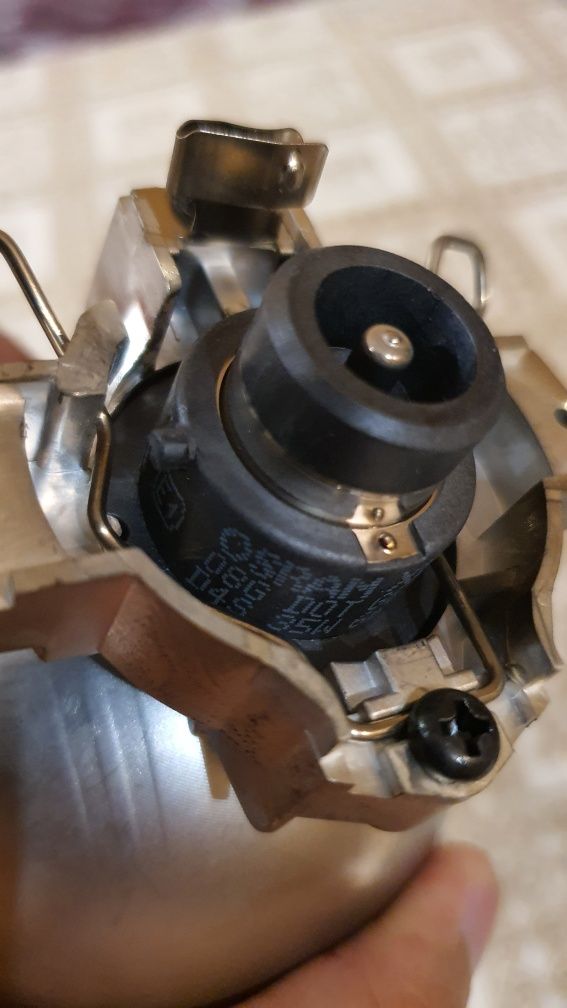 Ксенон линзы с лампой osram xenarc d4s 35w 66440 оригинал на Camry 40