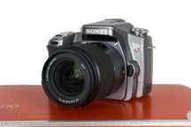 Sony DSLR A100 легендарный фотоаппарат!