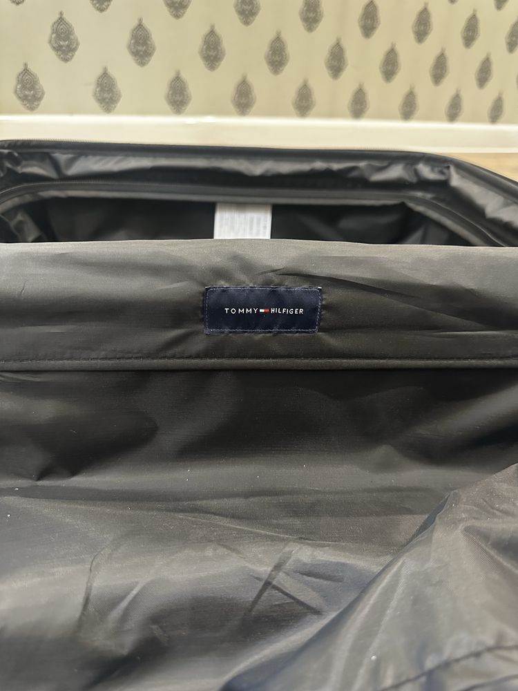 Ручная кладь Tommy Hilfiger. Оригинал. США