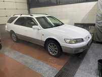 Toyota Camry Gracia
