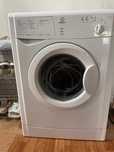 Продам стиральную машину Indesit
