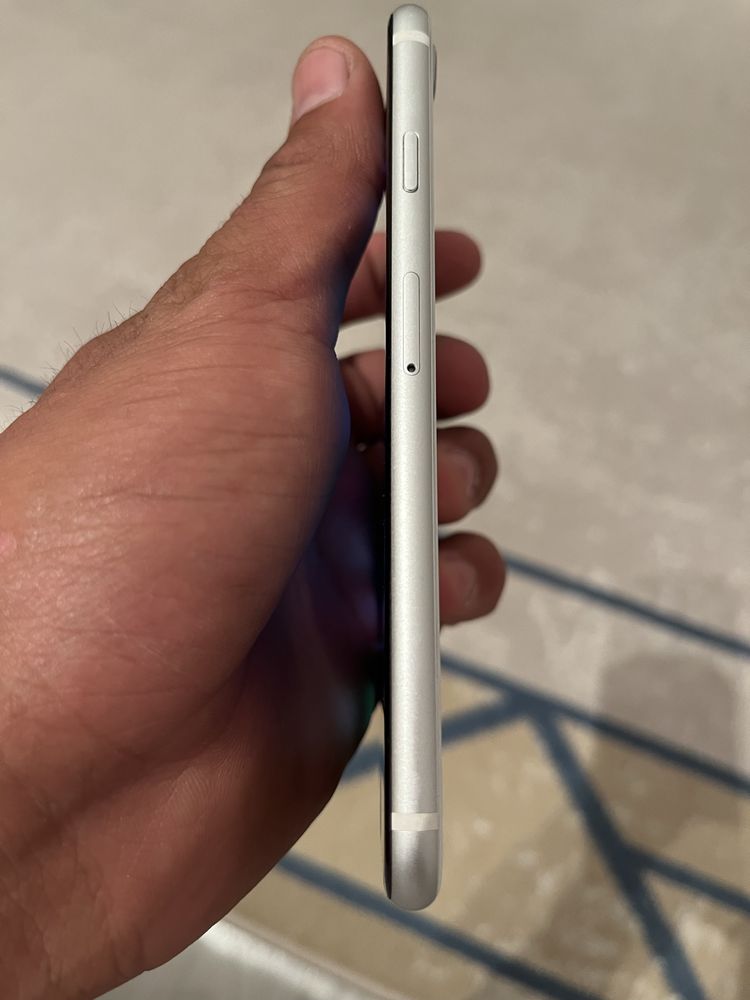 Iphone, SE 2020