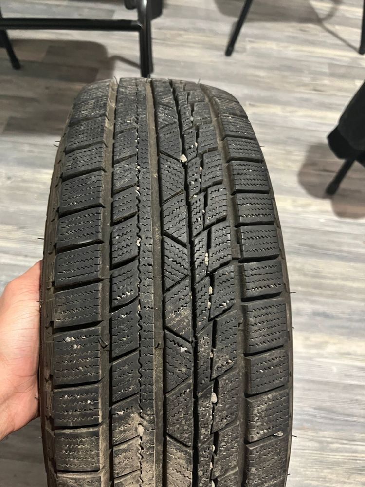 Автошина в идеальном состаяние