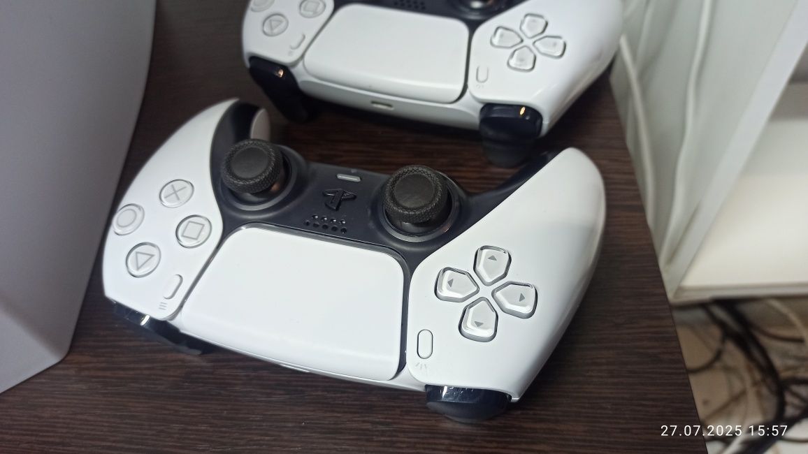 Sony playstation 5 ps5