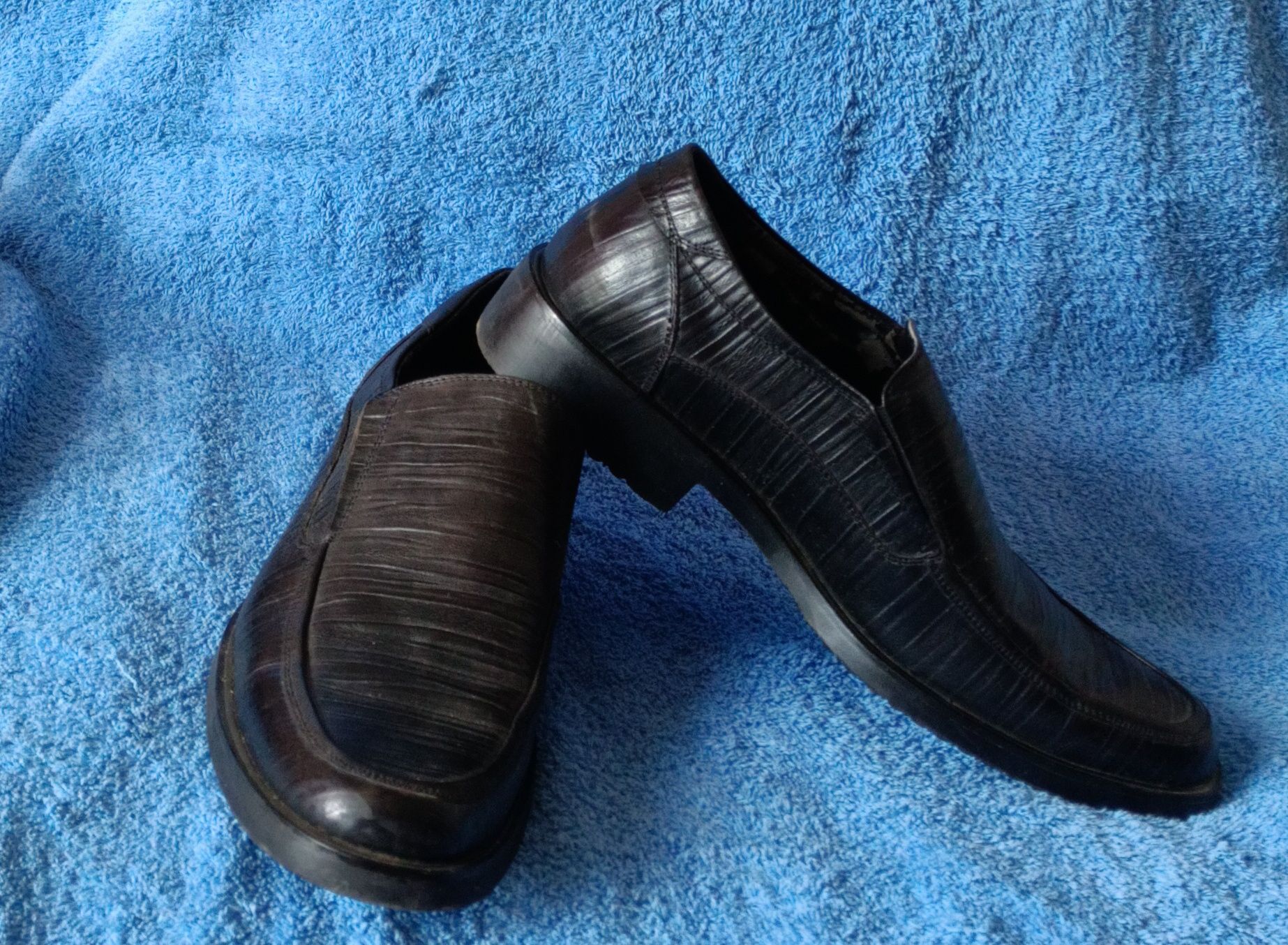 Продам мужские туфли 41р.