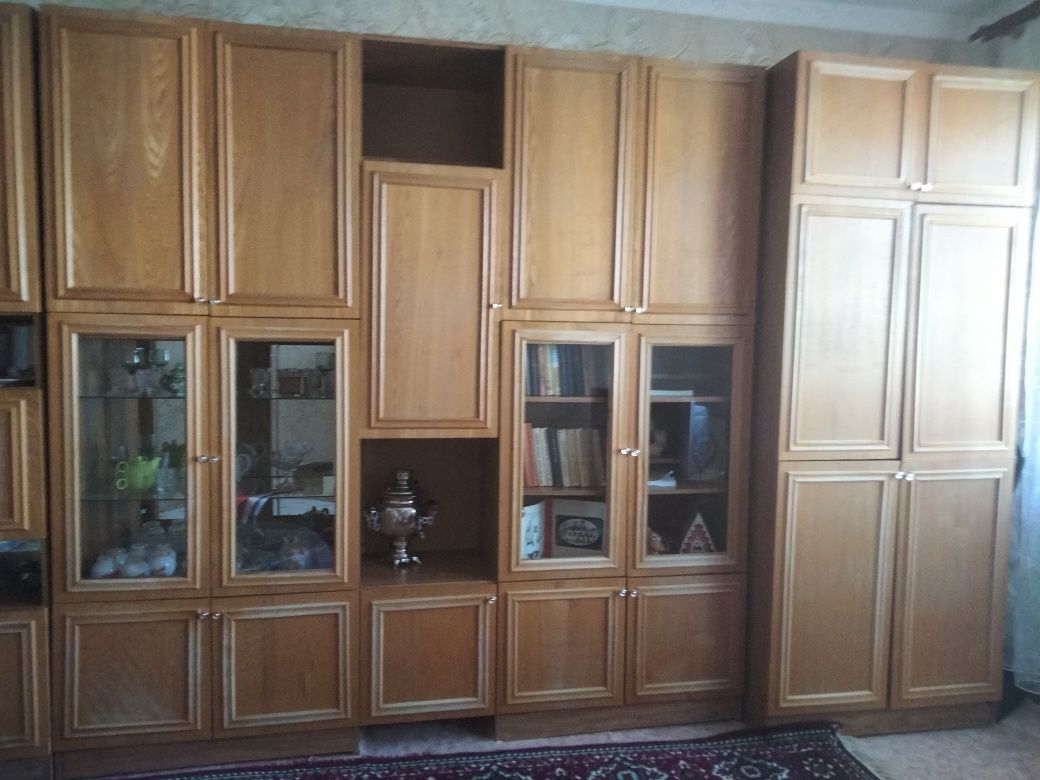 Продается стенка отлич состяние