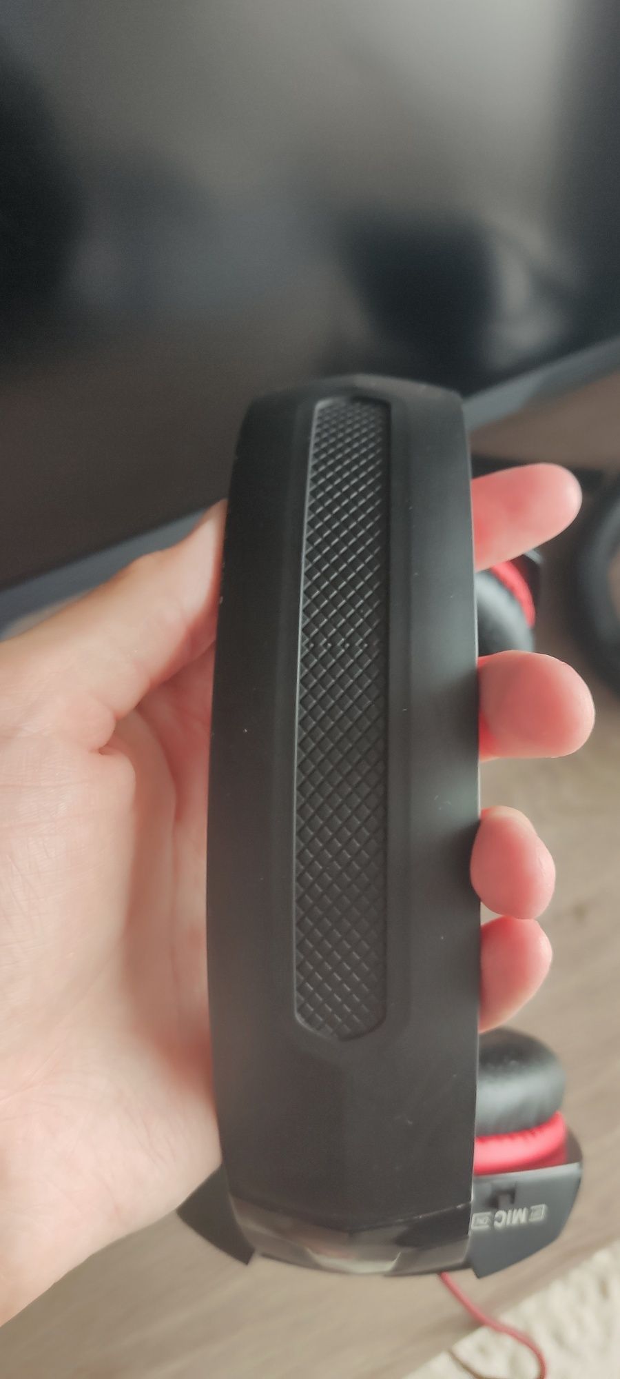 Продам игровые наушники