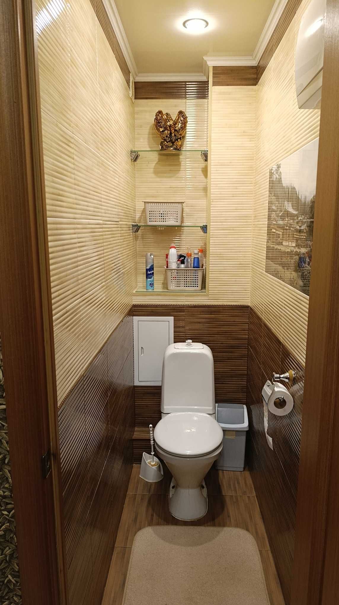 Продам 3х-комнатную кв. на Уалиханова 29.