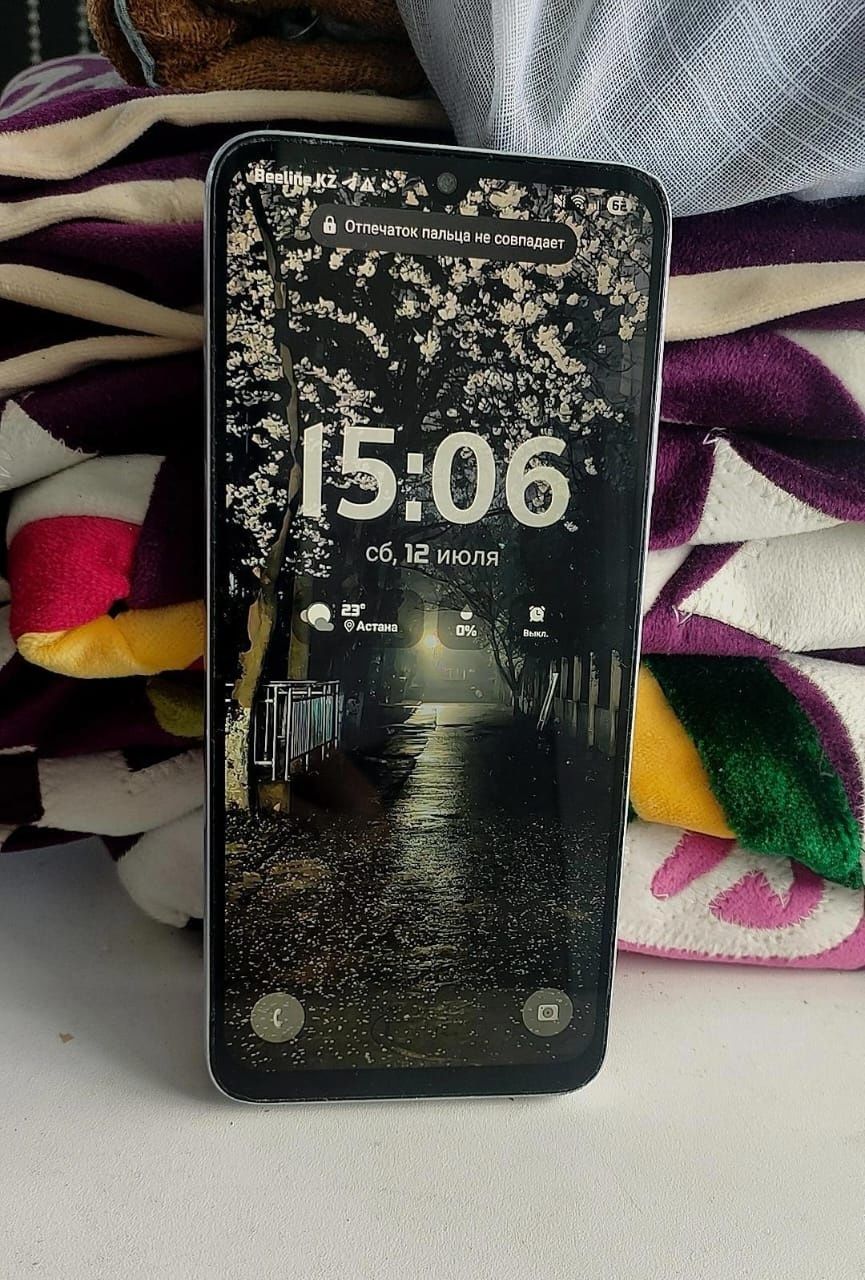 Самсунг А05s состояние отличное