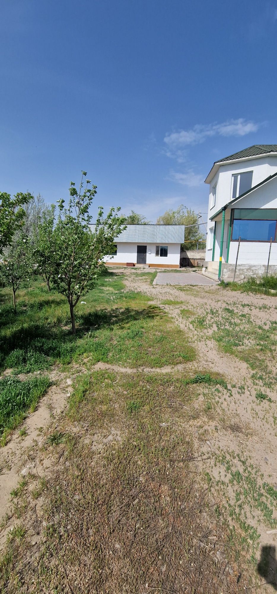 Продам тёплый кирпичный дом